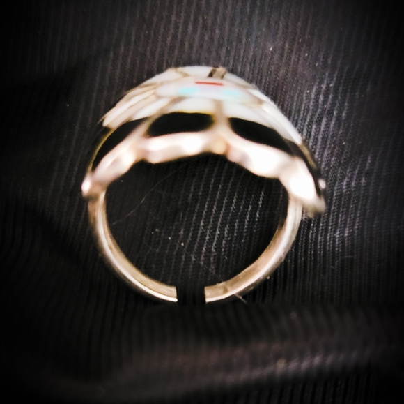 Camp Style Lot - Vintage Jewelry Collection - three Pieces Included - Picture 7 of 7